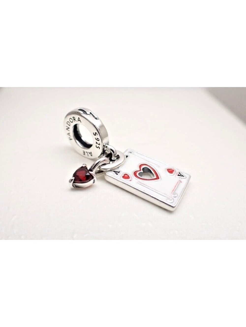 Authentic Pandora #793420C01 Disney Villains Queen of Hearts Double Dangle Charm